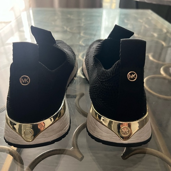 Michael Kors Bodie Slip-On Sneakers - Picture 6 of 8